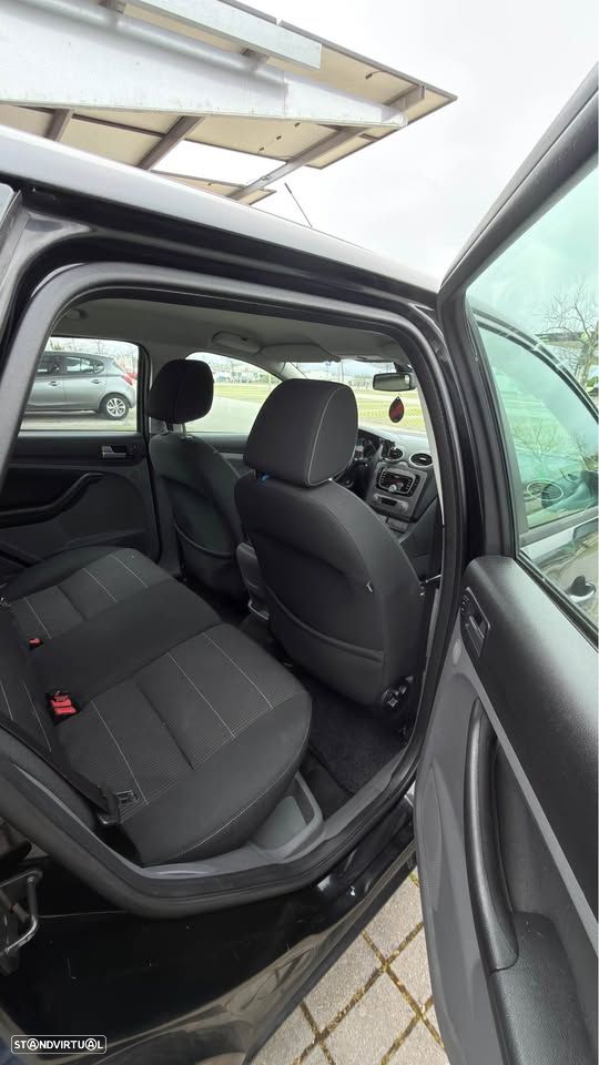 Ford Focus SW 1.6 TDCi ECOnetic - 4