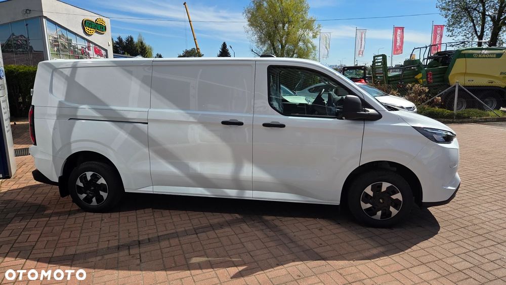 Ford TRANSIT E-CUSTOM VAN - 4