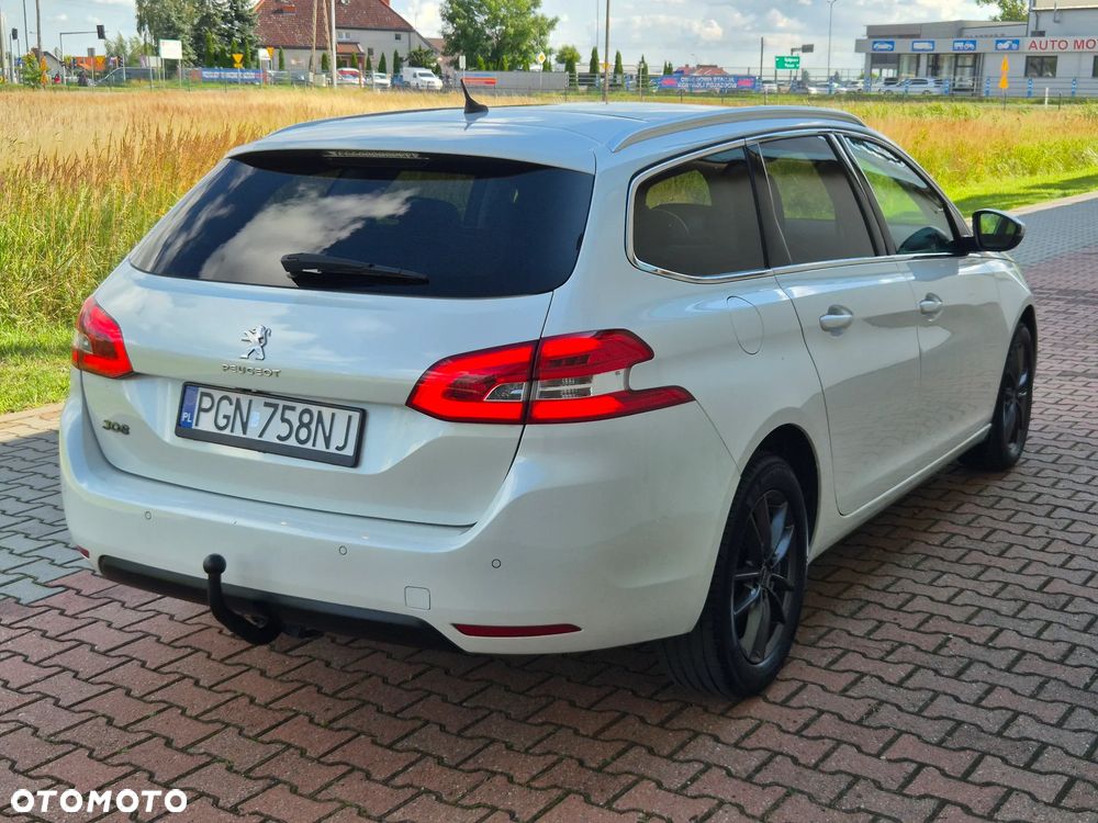 Peugeot 308 BlueHDi 120 Stop & Start Allure - 4