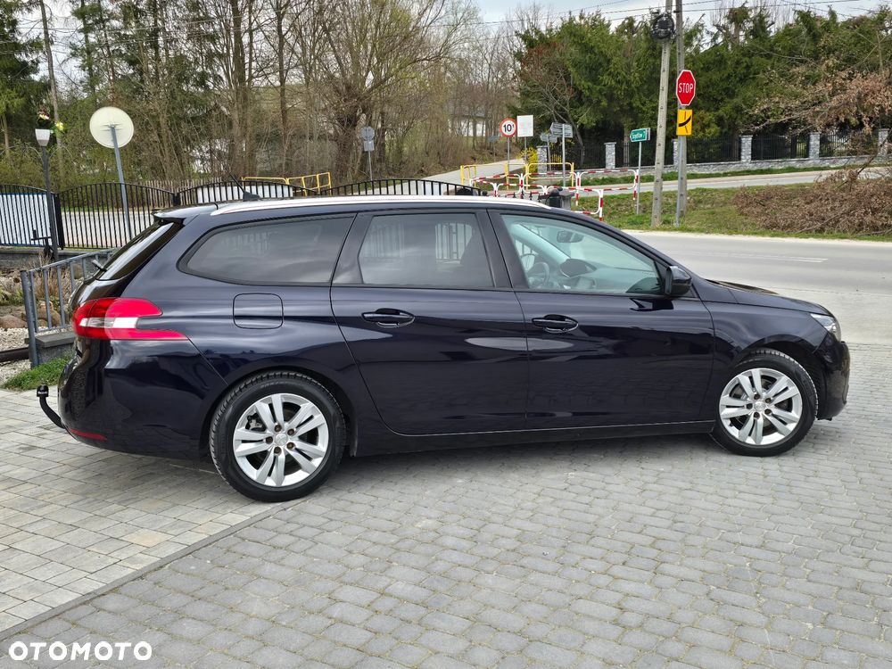 Peugeot 308 BlueHDi 120 Stop & Start Allure - 11