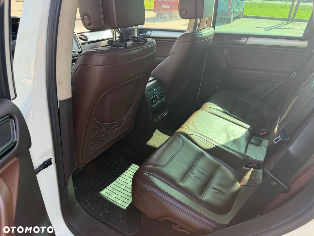 Volkswagen Touareg 3.0 V6 TDI Blue Motion DPF Automatik Exclusive - 11