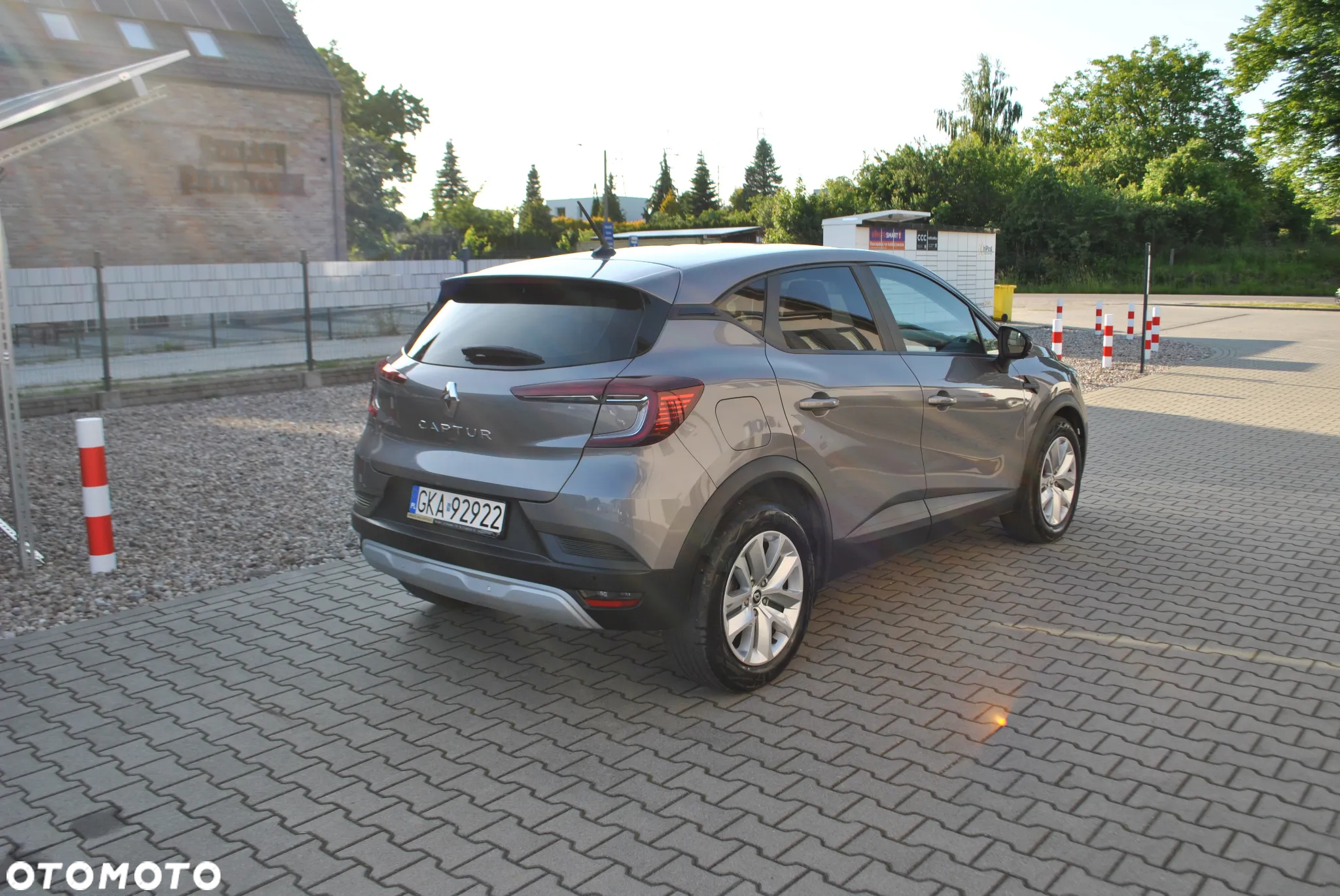 Renault Captur 1.0 TCe Zen - 4