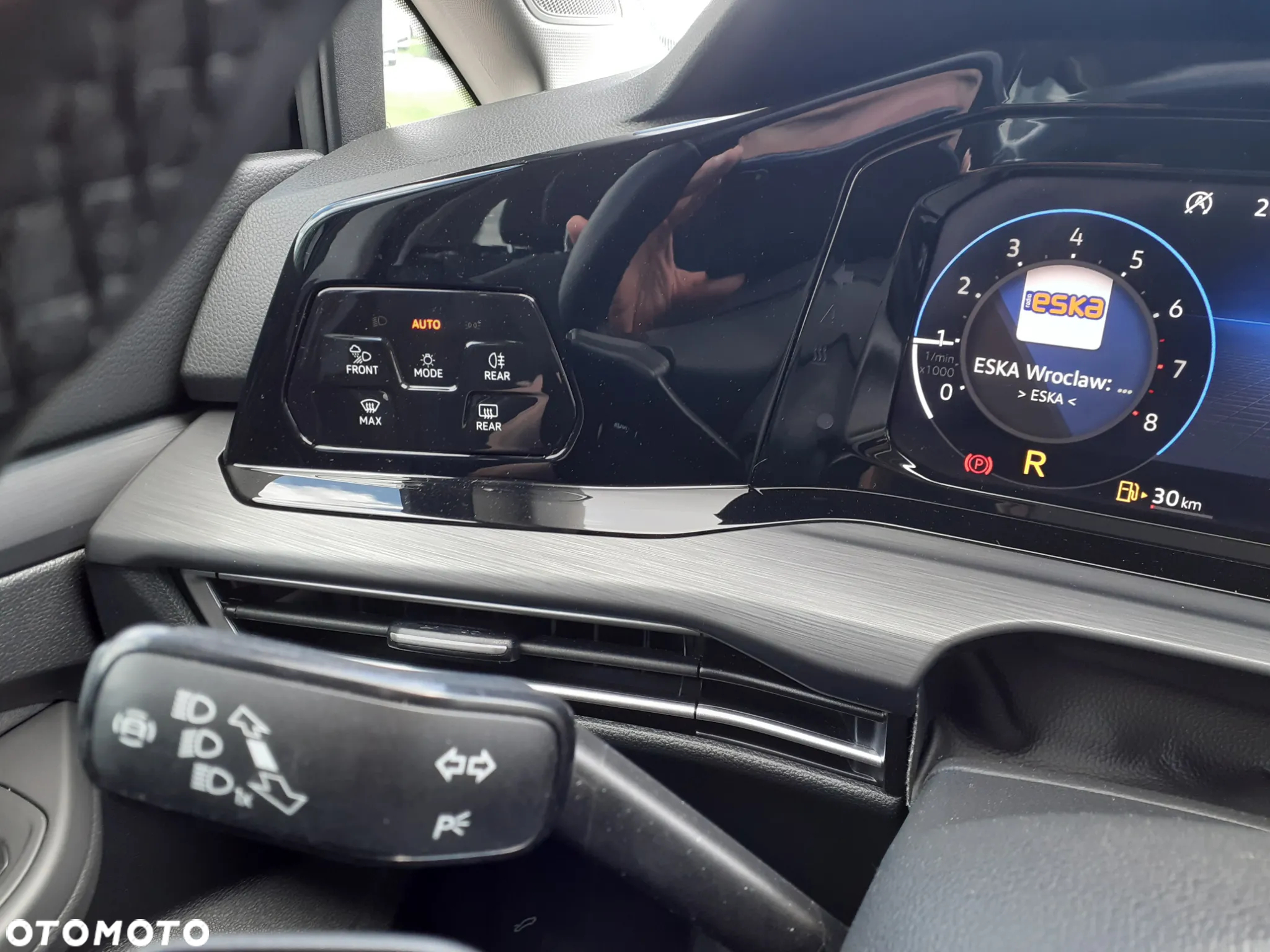 Volkswagen Golf - 23