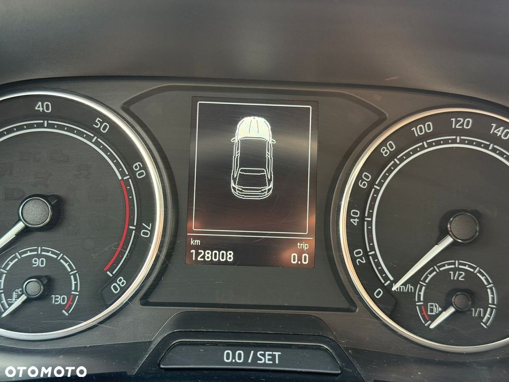 Skoda Fabia 1.0 Active - 17