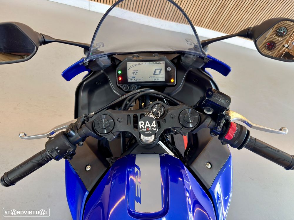 Yamaha YZF R3 - 7