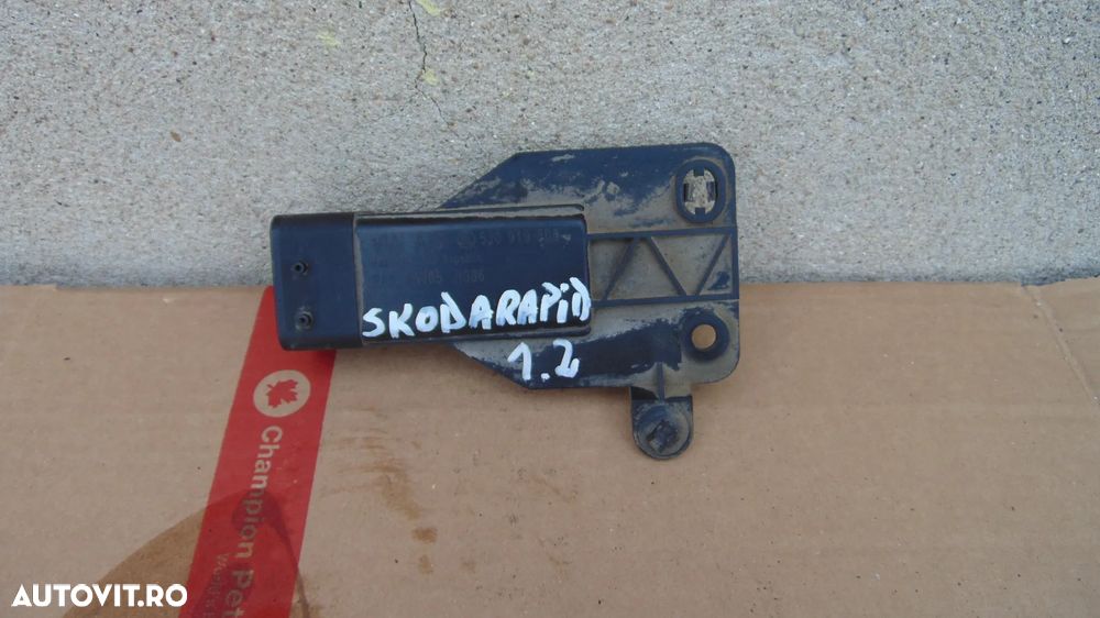 Releu electroventilator Skoda Rapid 1.2 benzina an 2012-2017 cod 5J0919506 - 1