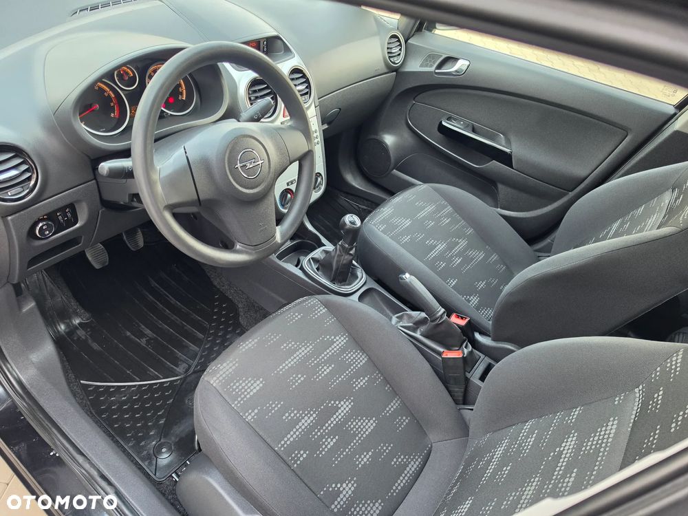 Opel Corsa - 10