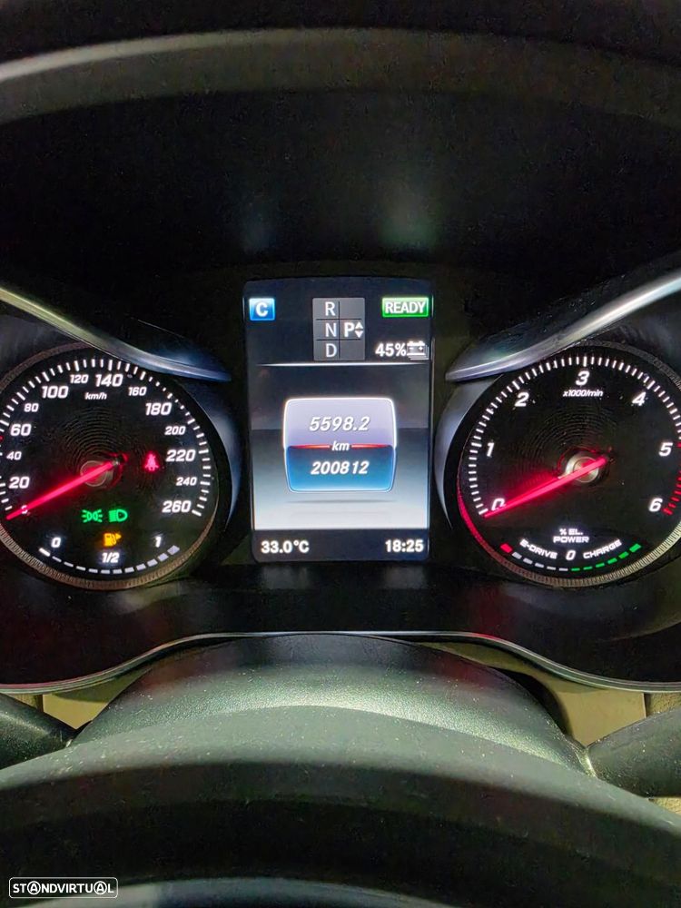 Mercedes-Benz C 300 h Avantgarde - 29