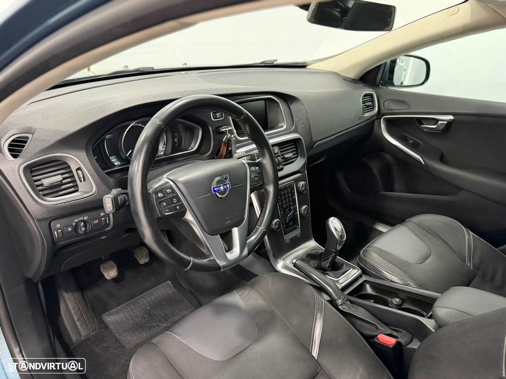 Volvo V40 1.6 D2 Momentum - 7