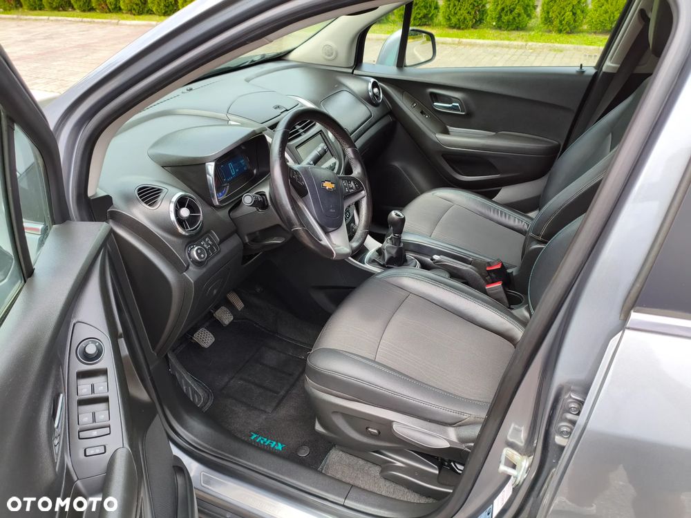 Chevrolet Trax 1.7TD LT - 26