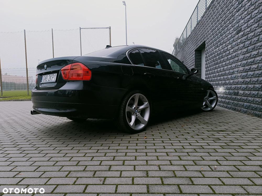 BMW Seria 3 330d DPF - 32