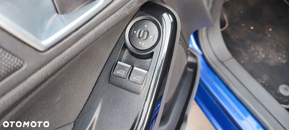 Ford Fiesta 1.0 EcoBoost S&S ACTIVE PLUS - 12