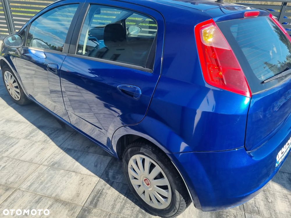 Fiat Punto 1.2 8V Active - 9