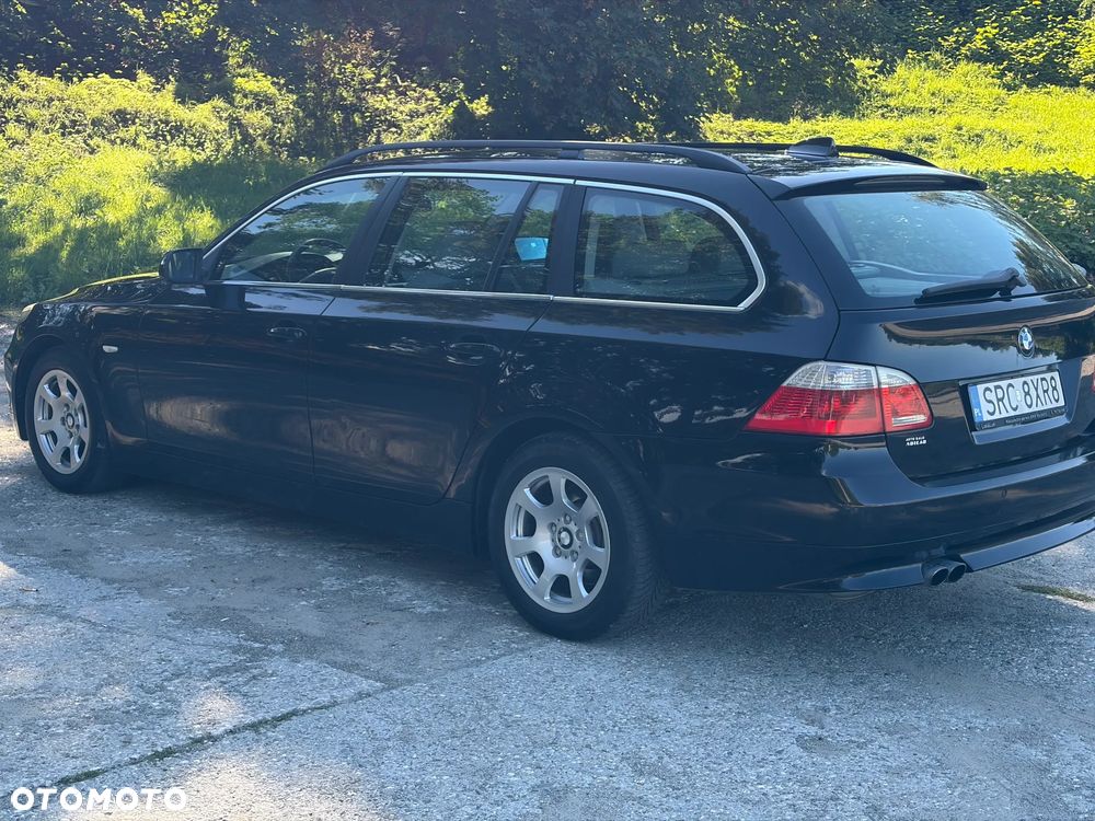 BMW Seria 5 525d - 6