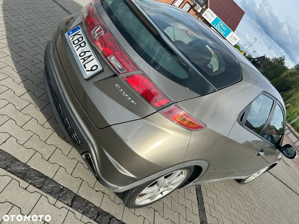 Honda Civic 1.8i-VTEC Sport - 5