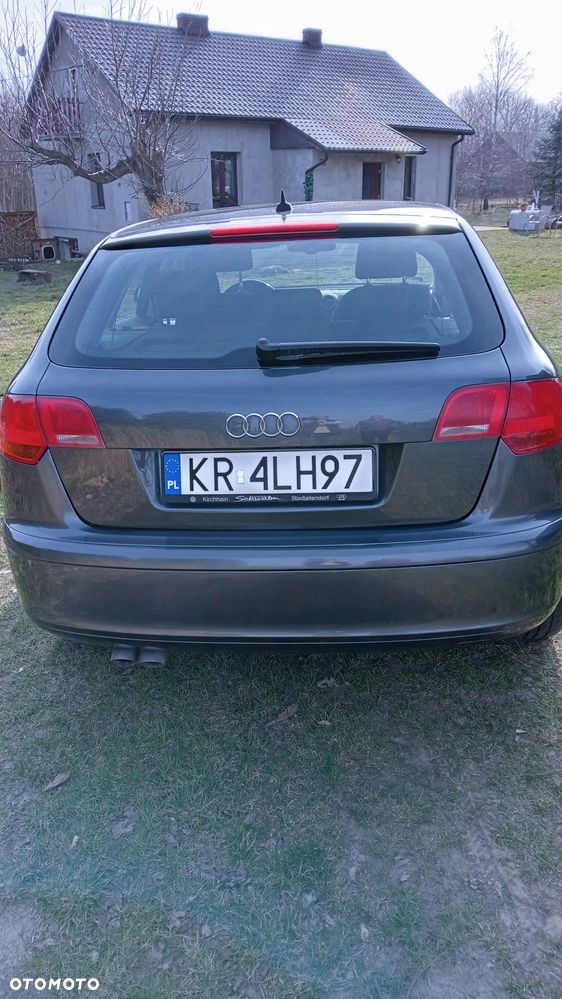 Audi A3 Sportback 1.9 TDI Ambition - 4