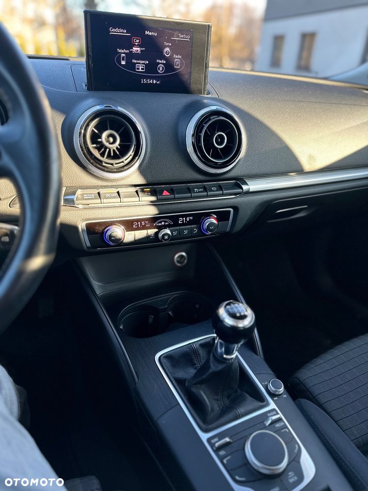 Audi A3 Sportback 2.0 TDI Ambition - 8