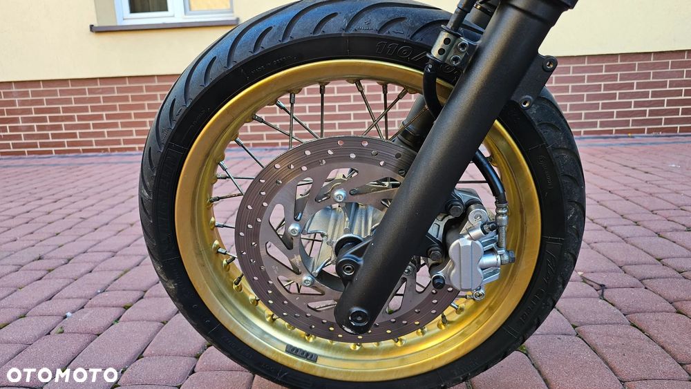 Yamaha WR - 30