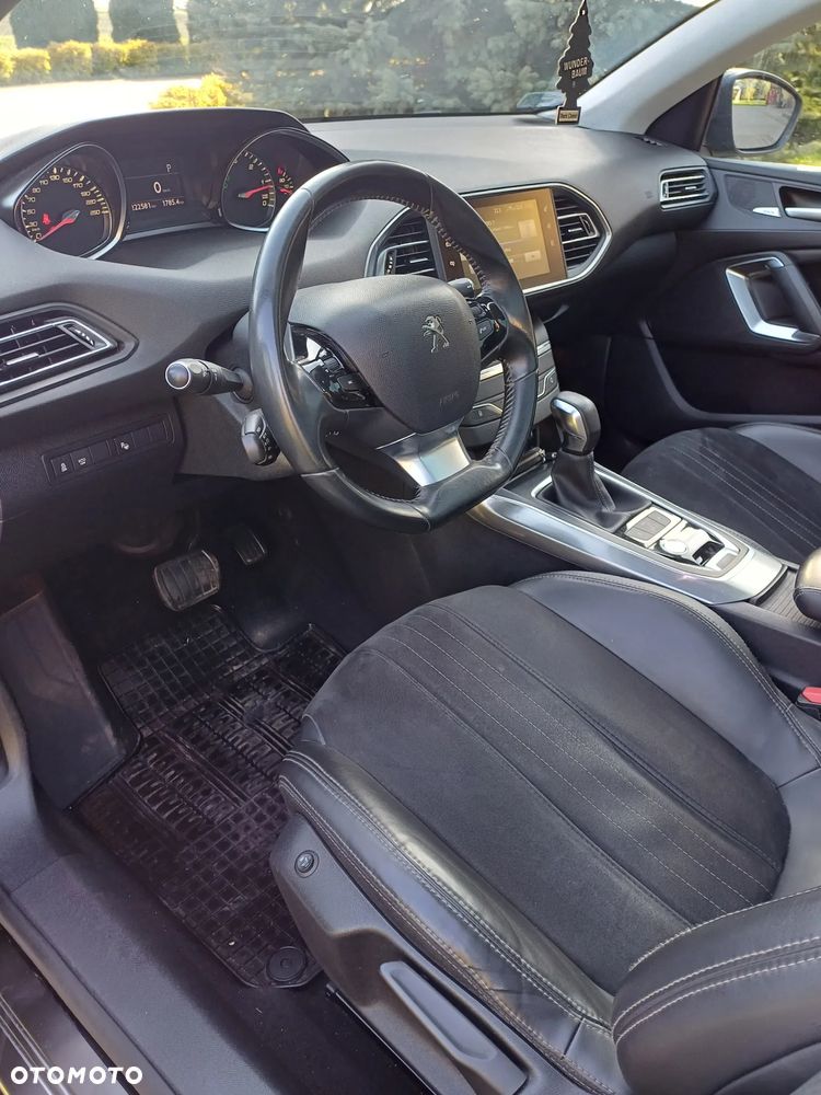 Peugeot 308 BlueHDi 150 Automatik Stop & Start Allure - 4