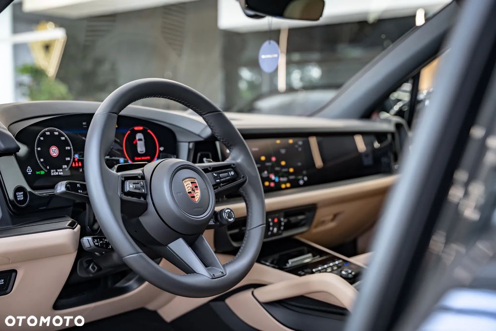Porsche Cayenne Black Edition - 24