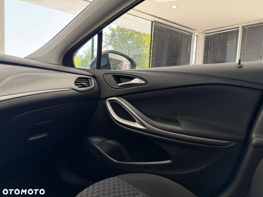 Opel Astra - 26