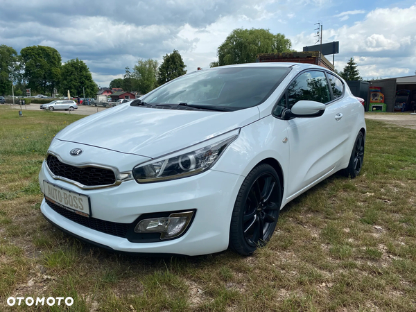 Kia Ceed 1.6 GDI Dream-Team Edition