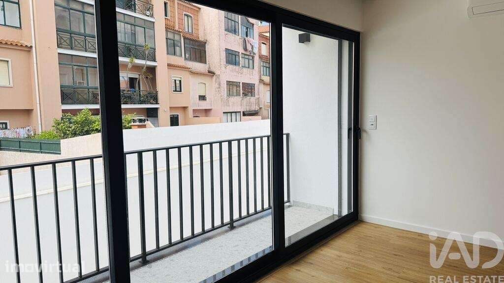 Apartamento T2 em Alcabideche de 105,00 m2 - Grande imagem: 3/16