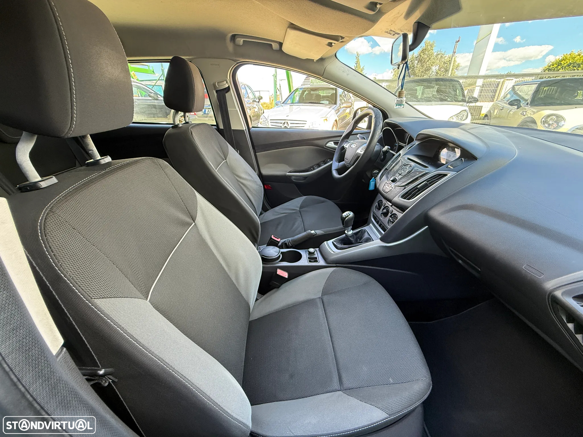 Ford Focus SW 1.6 TDCi Trend - 18