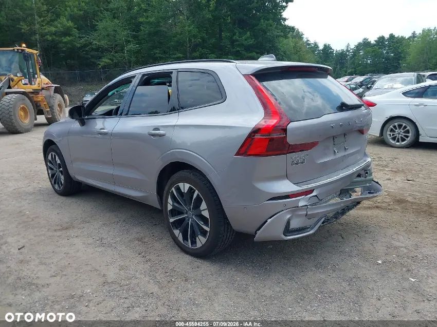 Volvo XC 60 B5 B Momentum Pro - 4