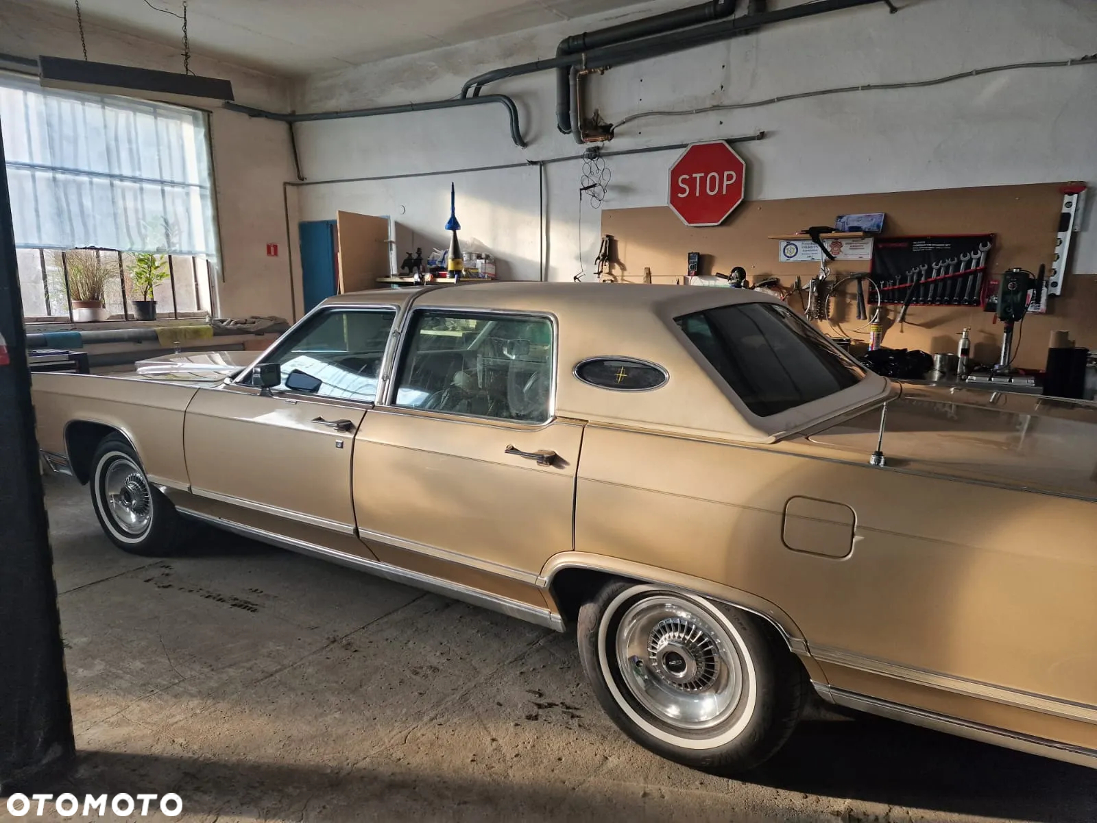 Lincoln Continental 4.6 Girenchy Des - 11