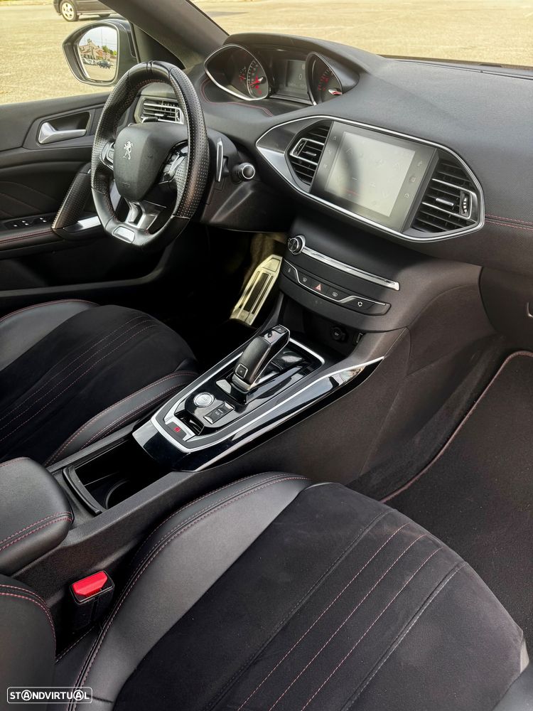 Peugeot 308 1.2 PureTech GT Line EAT8 - 14