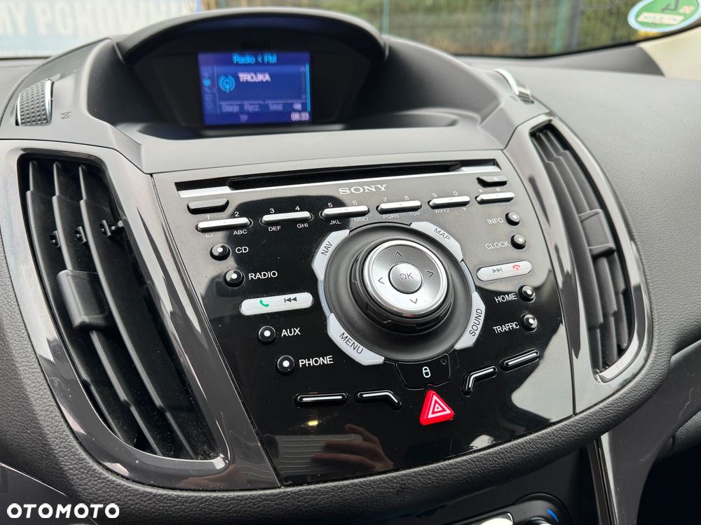 Ford Kuga 2.0 TDCi 4x4 Titanium - 11