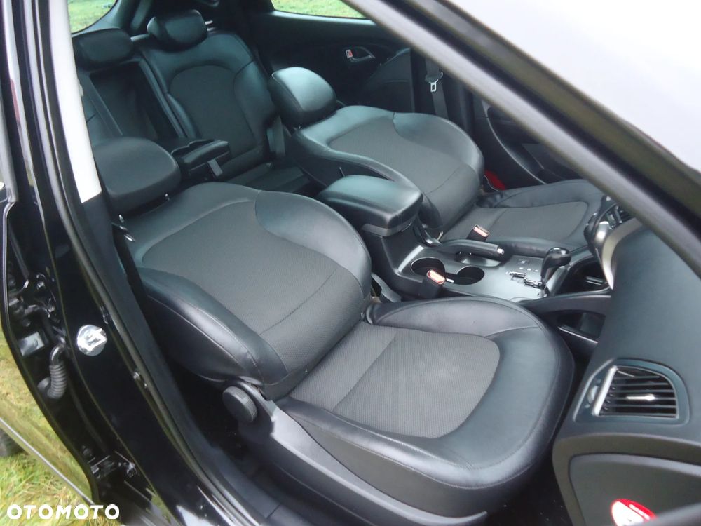 Hyundai ix35 2.0 GDI Premium 2WD - 25
