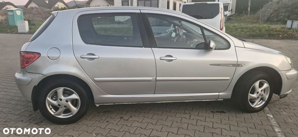 Peugeot 307 - 4