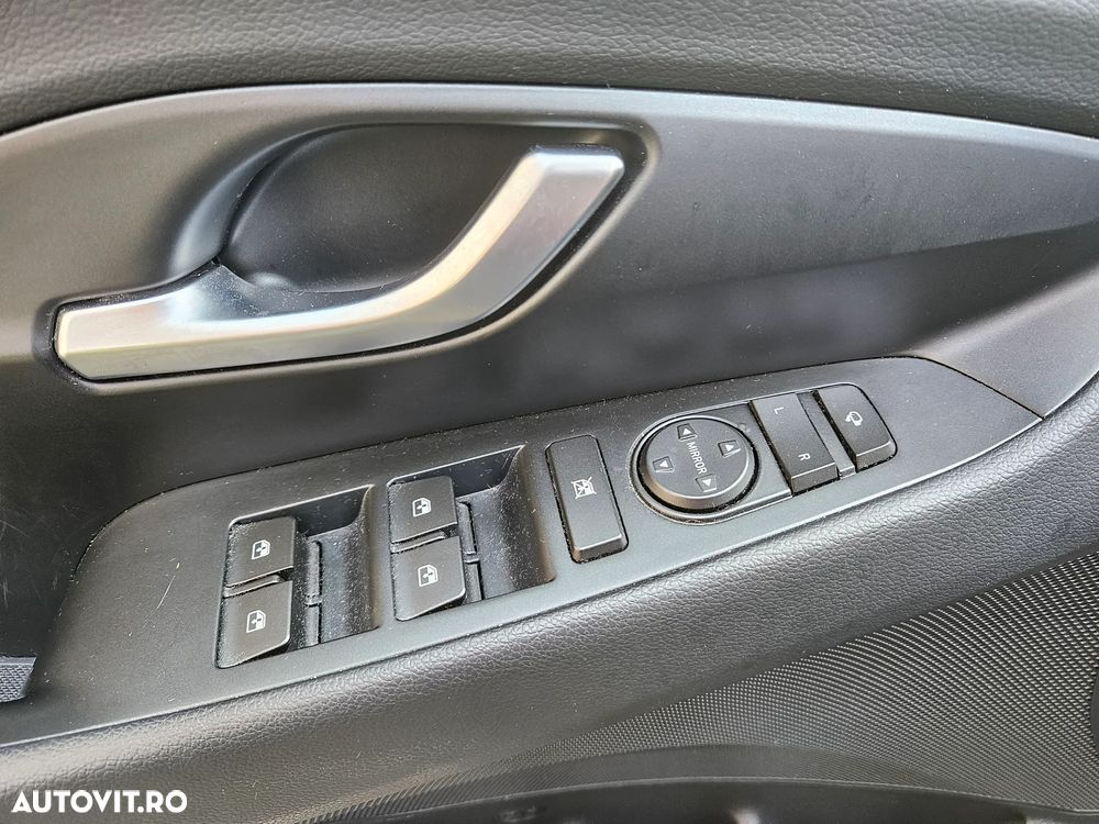 Hyundai i30 1.5 T-GDI 140CP M/T MHEV Highway - 7