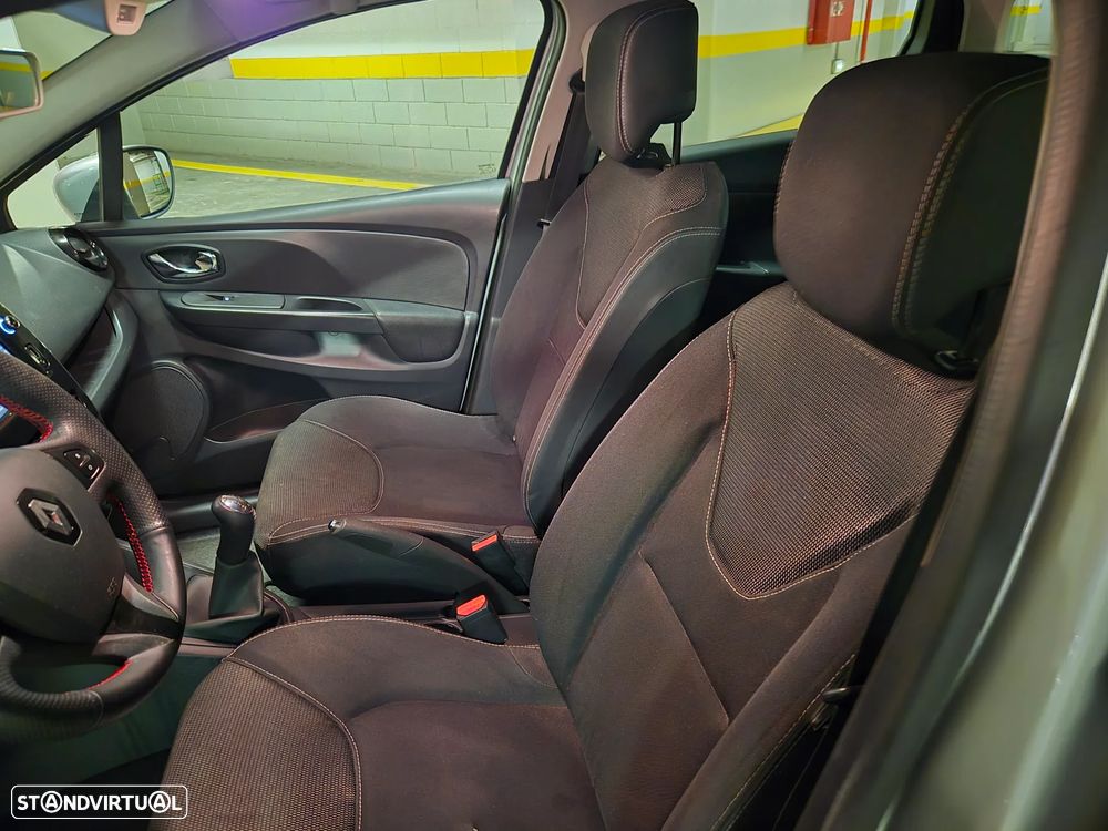 Renault Clio Sport Tourer 1.5 dCi Dynamique S - 22