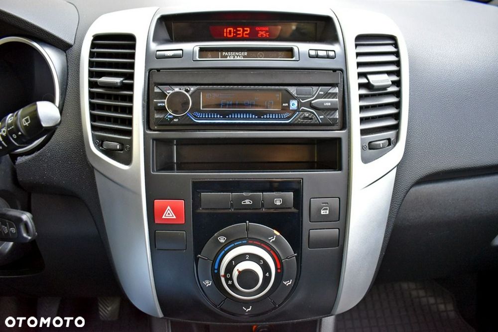 Kia Venga 1.4 S - 17