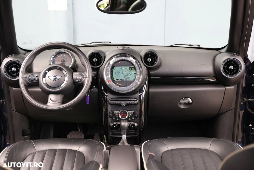 Mini Countryman Cooper D ALL4 AT - 14