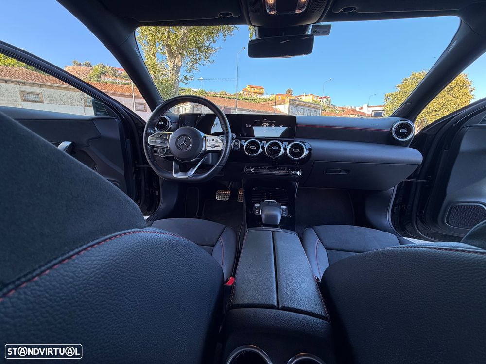 Mercedes-Benz A 250 e AMG Line — fotografia 15