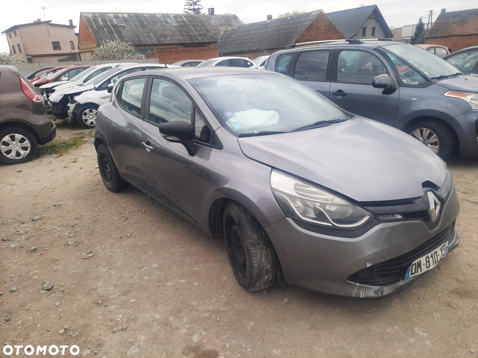 Renault Clio - 1