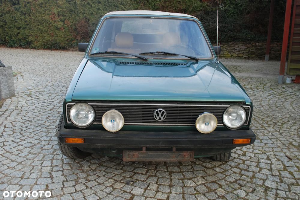 Volkswagen Golf Cabrio - 1