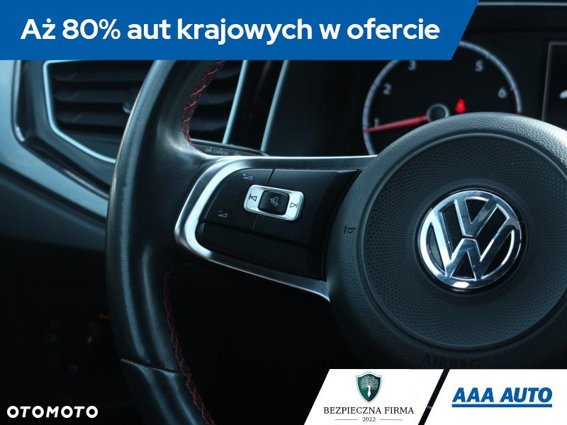 Volkswagen Polo - 21