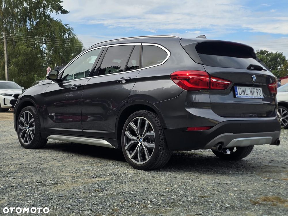 BMW X1 xDrive28i xLine - 34