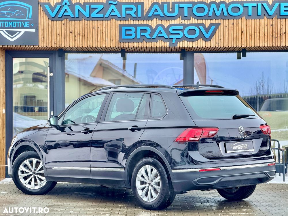 Volkswagen Tiguan - 5