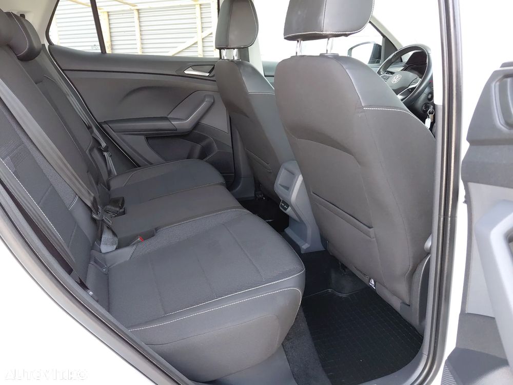 Volkswagen T-Cross 1.5 TSI DSG Life - 15