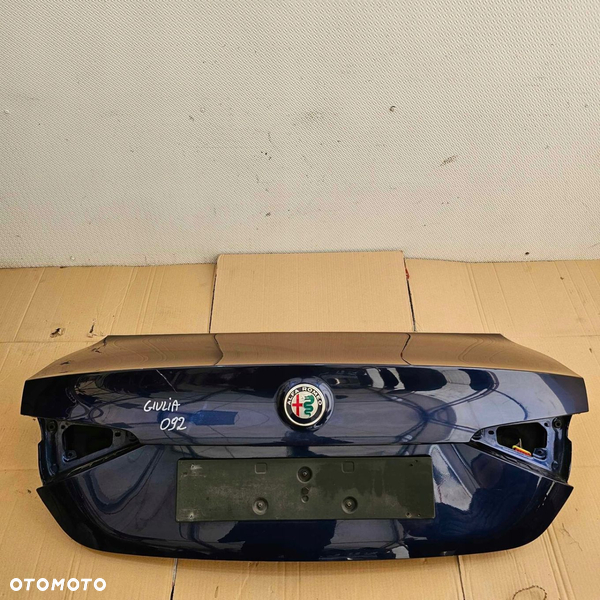 ALFA ROMEO GIULIA KLAPA TYLNA BAGAZNIKA 092