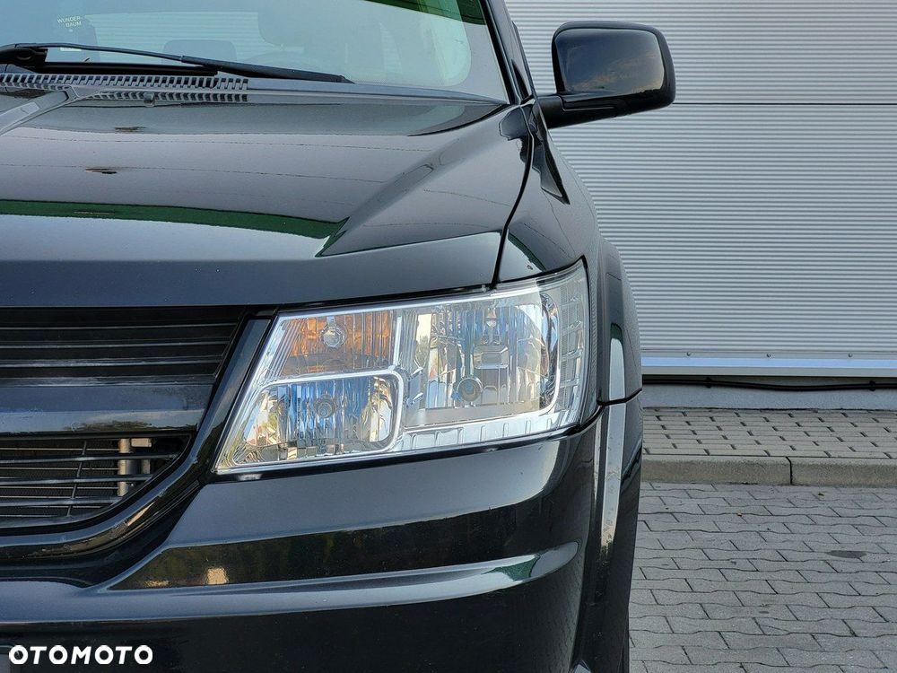 Dodge Journey - 8