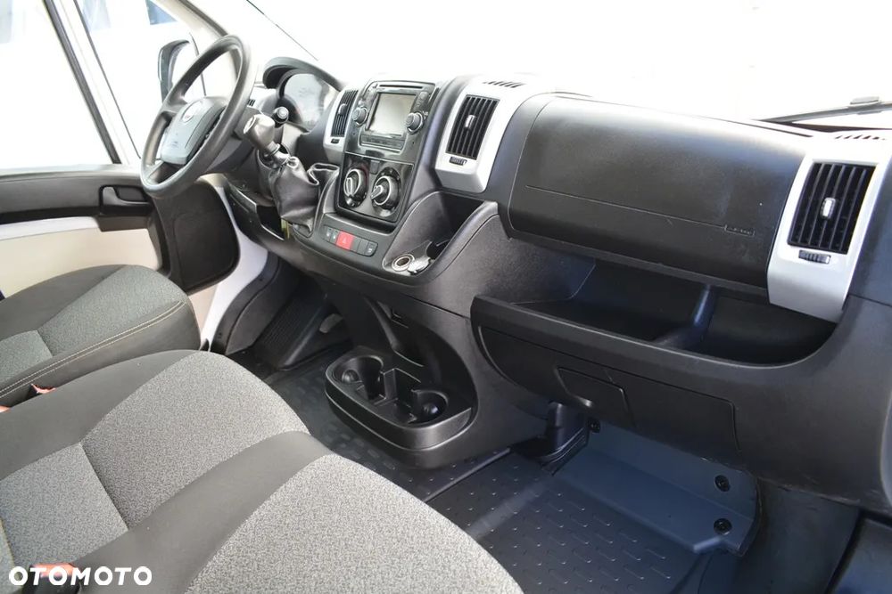 Fiat Ducato 2,3 MuliJet 130KM średniak - 15