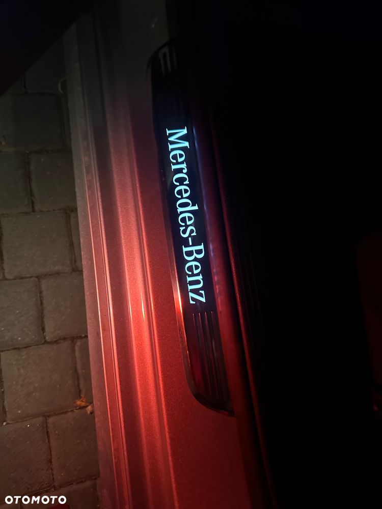 Mercedes-Benz Klasa E 220 d AMG - 28