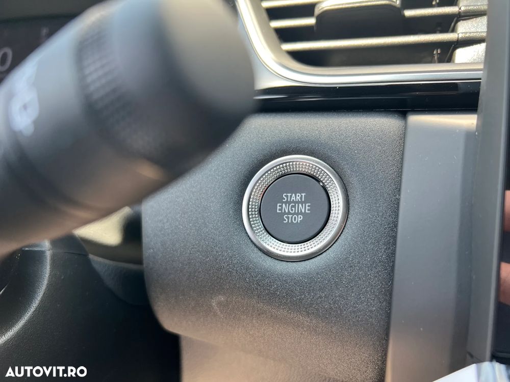 Mitsubishi Grandis - 35